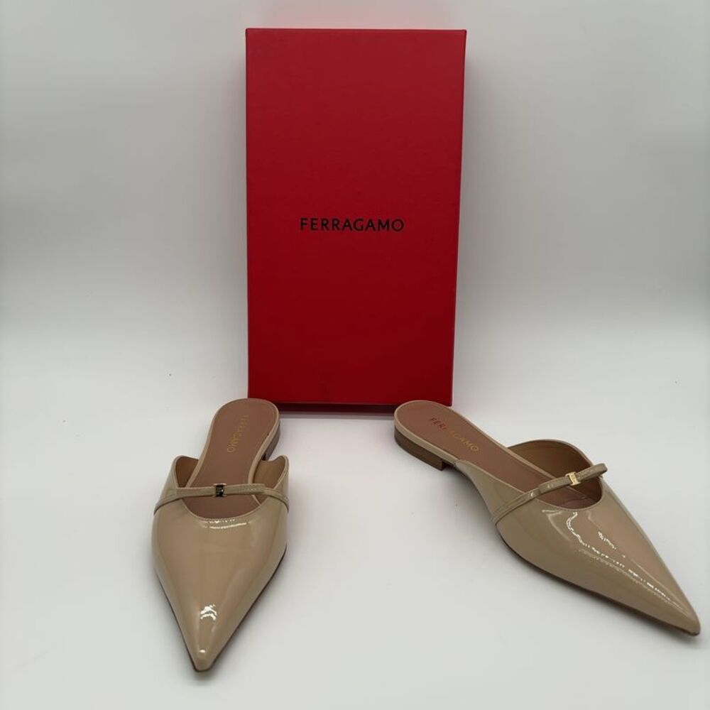 Ferragamo Patent Mule w/Mini Bow Size - 0